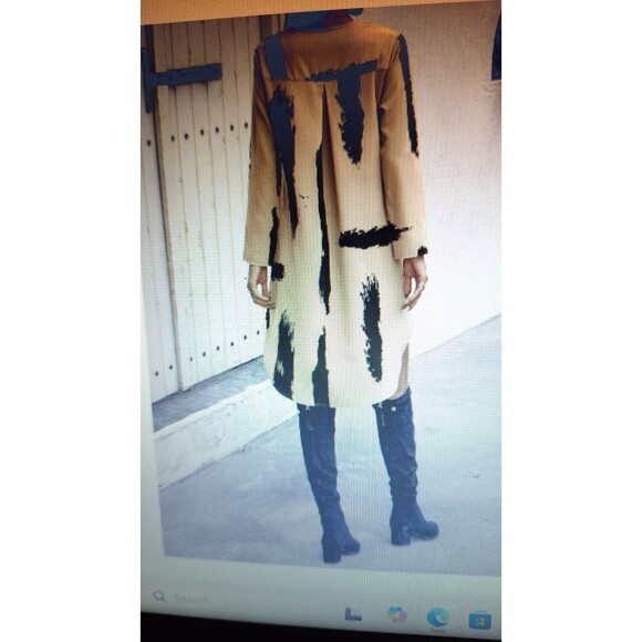 Emery‎ Rose Tan/Black Print V Neck Long Sleeve High Low Hem Blouse size XLARGE - Picture 2 of 3